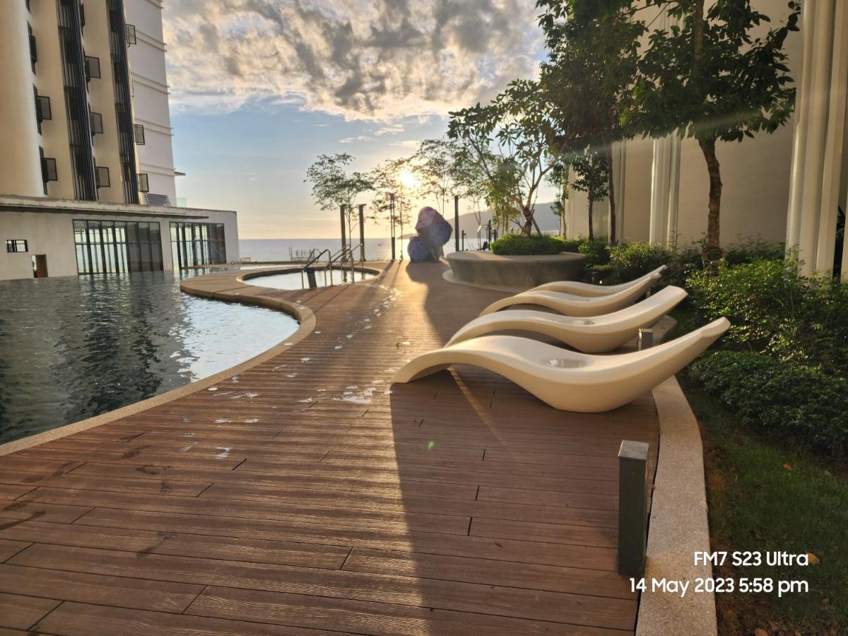 Seaview Luxury Suites At The Shore Kota Kinabalu Eksteriør billede