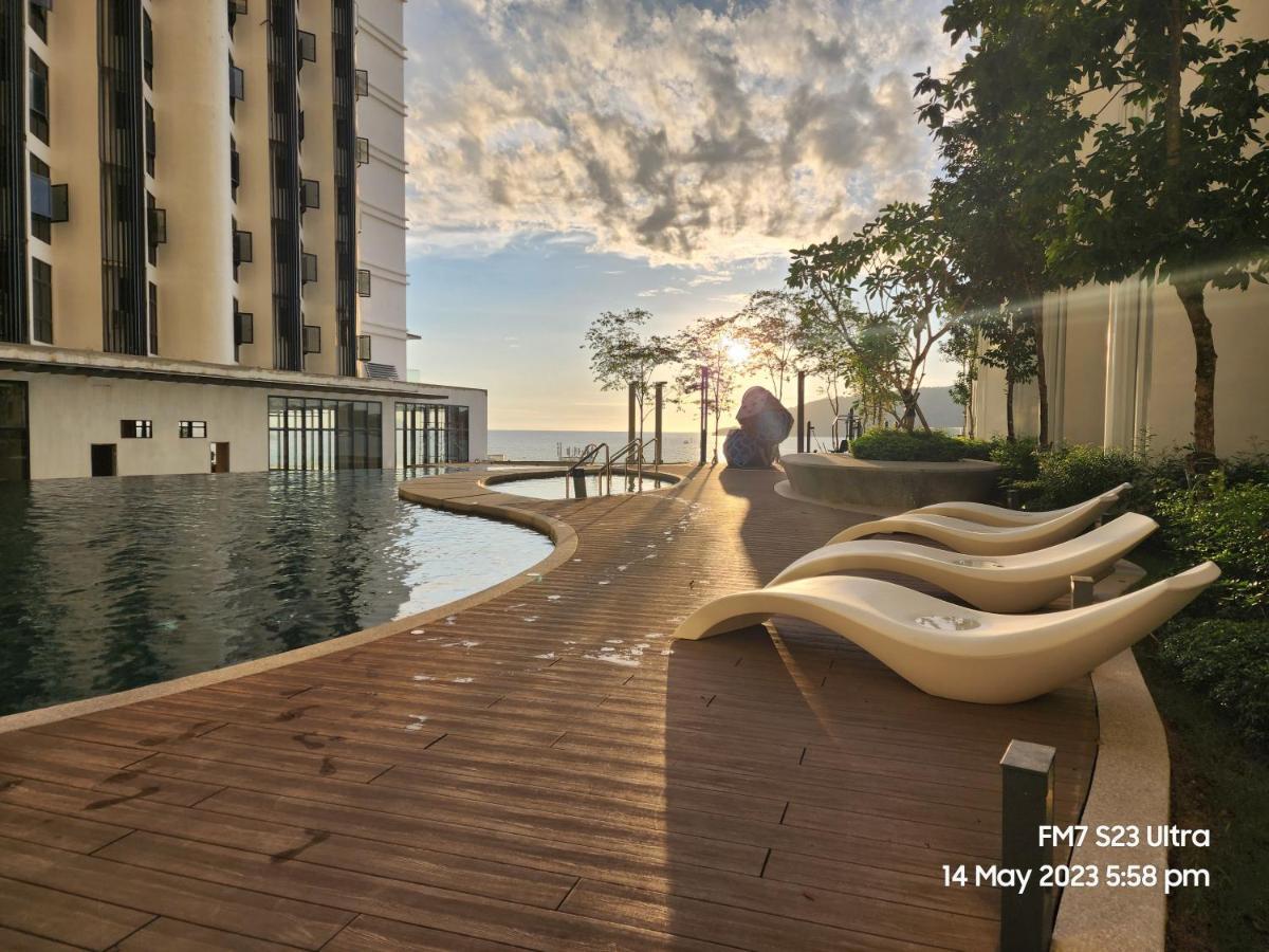 Seaview Luxury Suites At The Shore Kota Kinabalu Eksteriør billede
